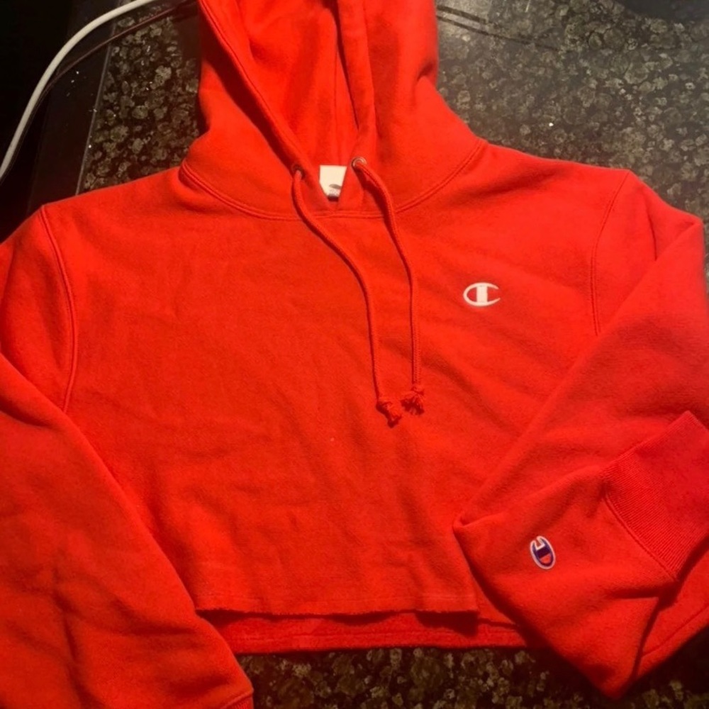 Red cropped Champion Hoodie